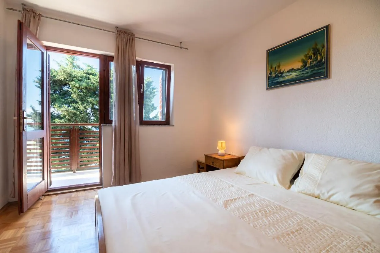 Beachfront Apartments Calm Sea Preko